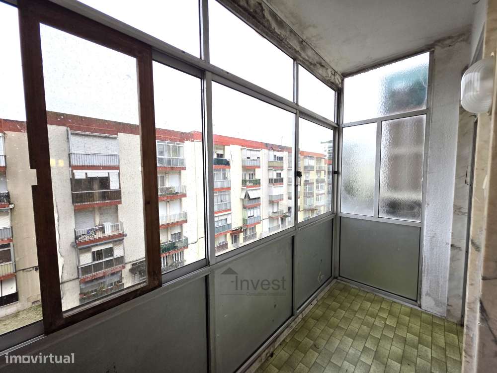 Apartamento T2, Flamenga, Santo António dos Cavaleiros , Loures-13