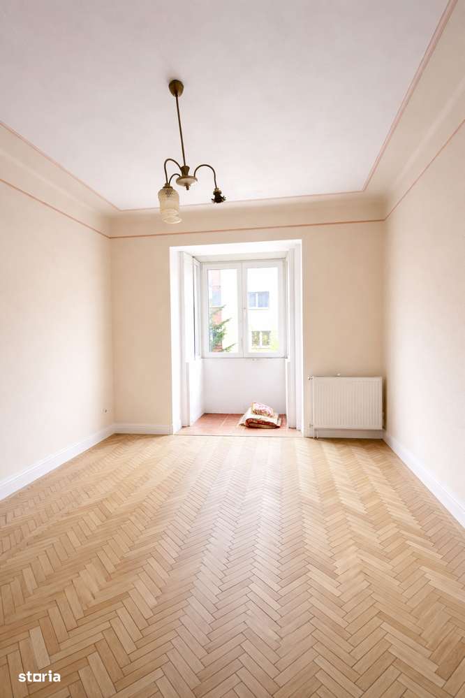Apartament 3 camere structură foarte mare-12