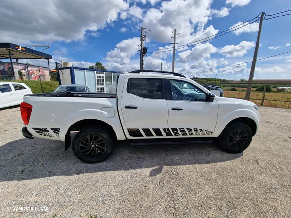 Nissan Navara 2.3 dCi CD 4WD N-Guard - 2