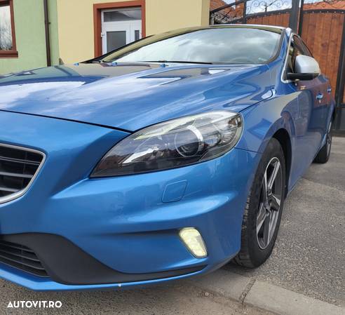 Volvo V40 - 21