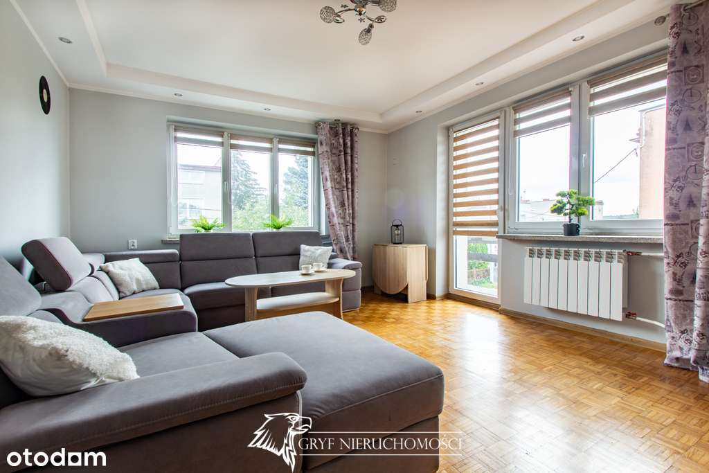 - 2 piętrowy dom wolnostojący z dwoma garażami - - Pełny obrazek: 3/10