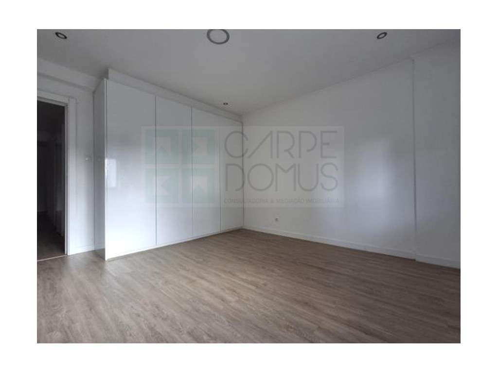Apartamento T3 na Ramada, Odivelas - Grande imagem: 5/13