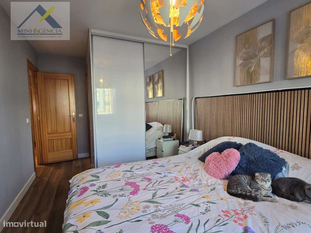 Apartamento T3 com parqueamanto na Quinta do Anjo-17