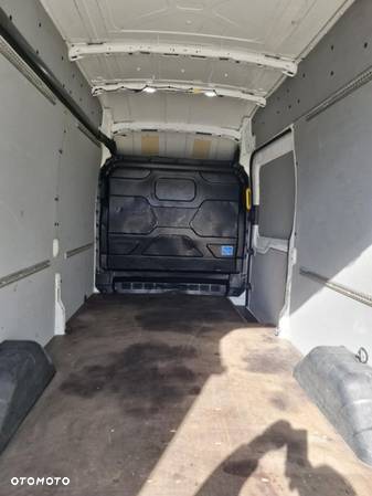 Ford Transit - 16