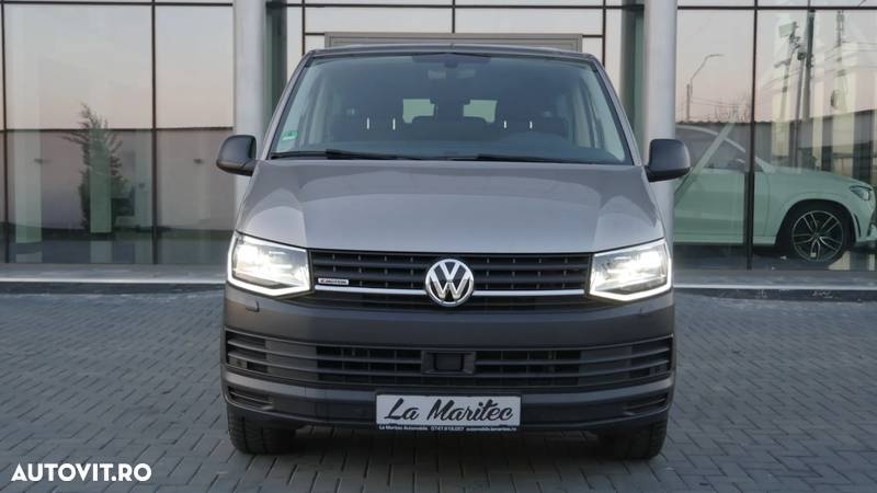 Volkswagen Caravelle - 1