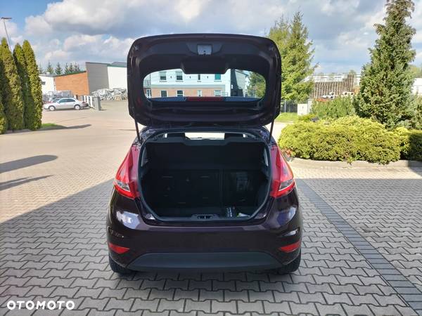 Ford Fiesta 1.25 Ambiente EU5 - 6