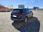 Volkswagen Tiguan 2.0 TDI SCR 4MOTION DSG R-Line - 4