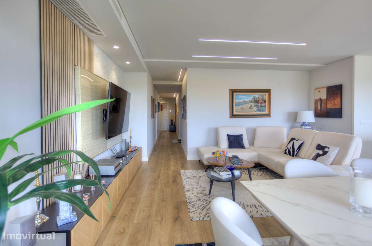Apartamento de Luxo T3 com Vista Mar Exclusividade e Conforto - Grande imagem: 4/50