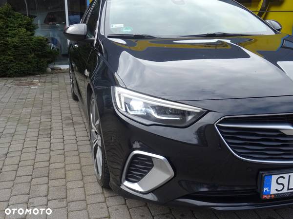 Opel Insignia 2.0 CDTI 4x4 GSi S&S - 4
