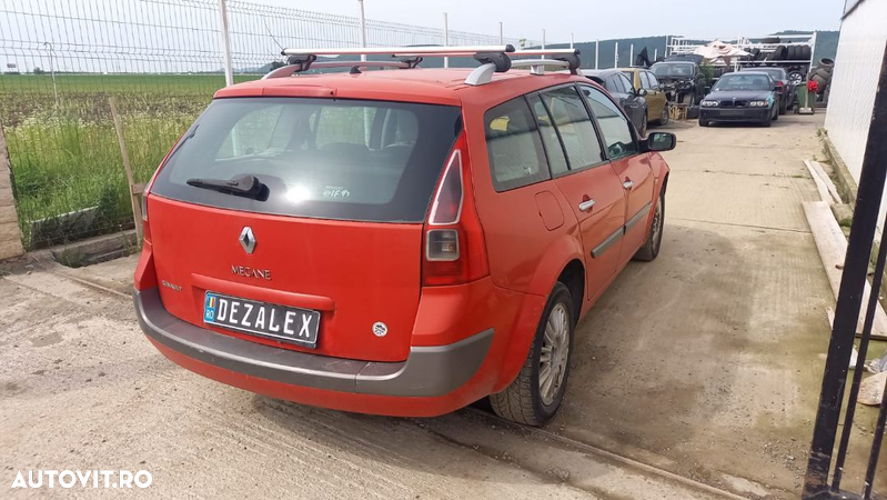 Dezmembrari Renault Megane II 2006 COMBI - BREAK 1.5 DCI - 7