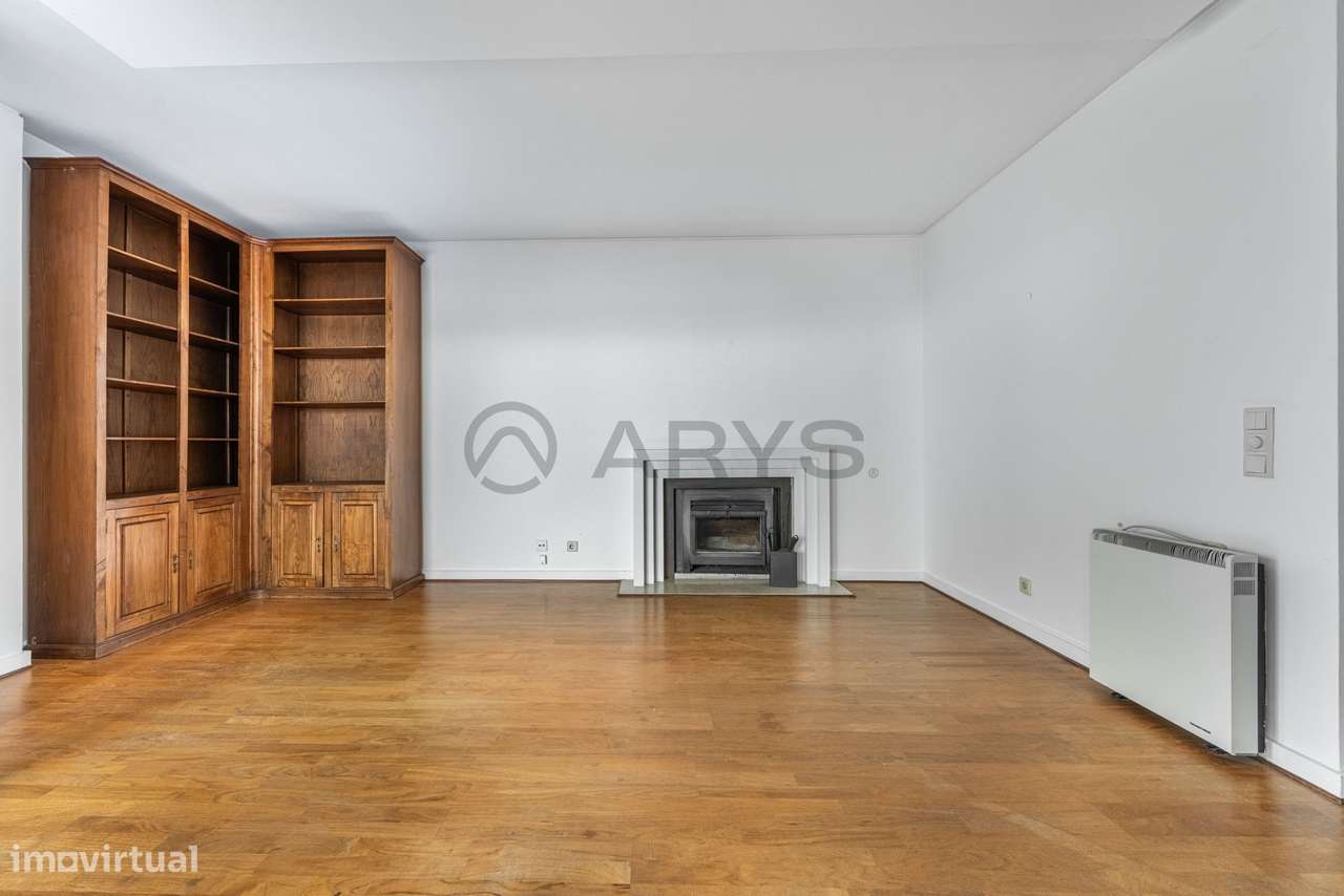 Apartamento T4 na primeira linha do mar - Foz do Douro, Porto - Grande imagem: 5/31