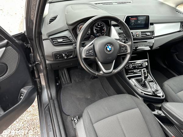 BMW Seria 2 218d GT Luxury Line sport - 10