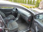 Toyota Avensis 2.0 D-4D Edition - 16