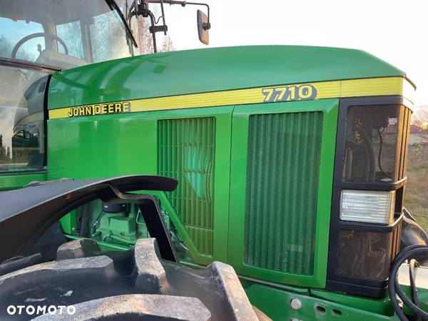 John Deere 7710 - 6