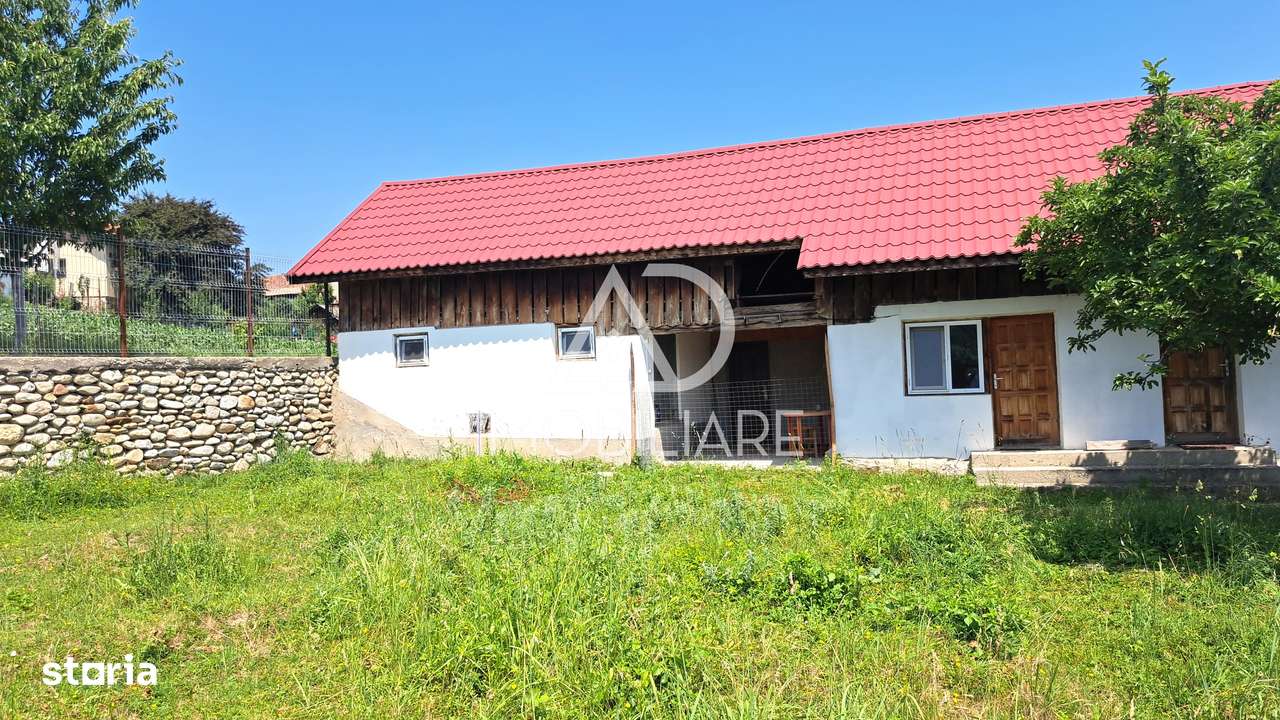 Casa, 200 m²,  - Imagine principală: 2/11