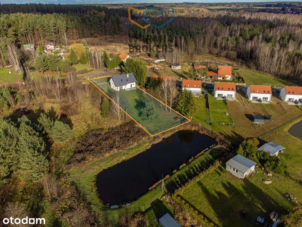 Komfortowy dom w Różnowie z dużą działką-10