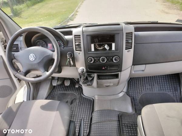 Volkswagen Crafter - 10