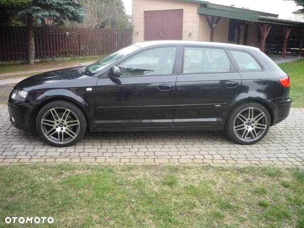 Audi A3 2.0 TFSI Sportback Attraction - 31