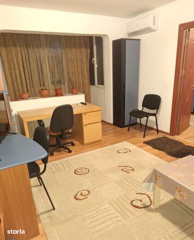 2 semidecomandate Craiovita  1/4 imbunatatit - Imagine principală: 2/4