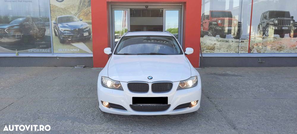 BMW Seria 3 318d - 1