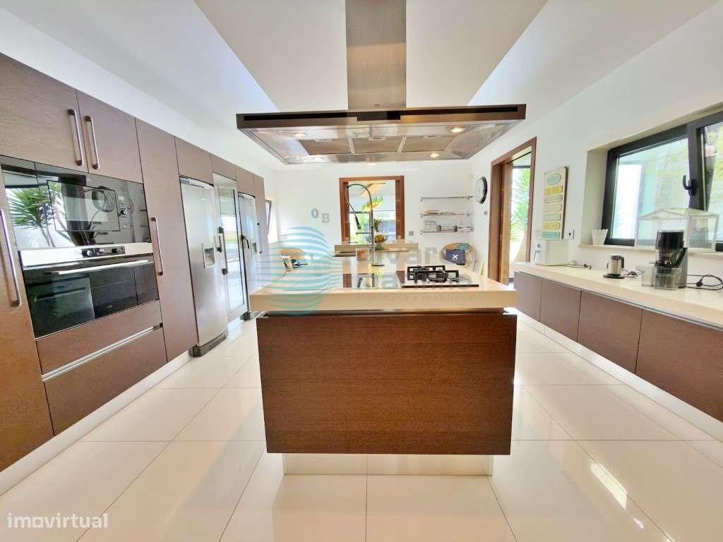 Excelente Moradia / Quinta, área de terreno com 14.600 m2, piscina ...-12