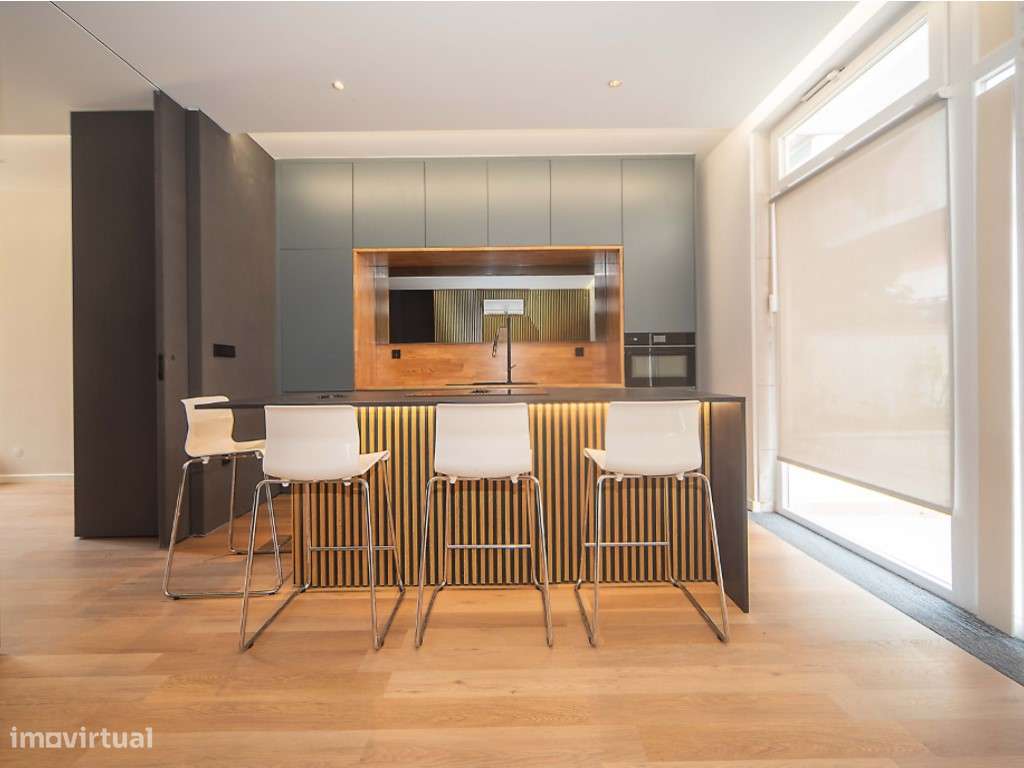 Apartamento Elegante e Contemporâneo no Centro de Algés-13