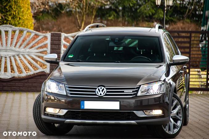 Volkswagen Passat Alltrack 2.0 TDI 4Motion DSG BlueMotion Tec - 6