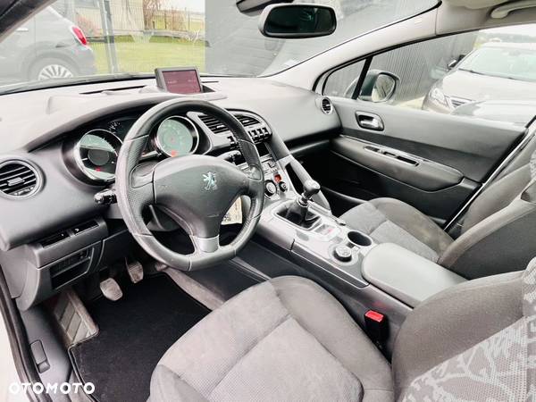 Peugeot 3008 2.0 HDi Allure - 11