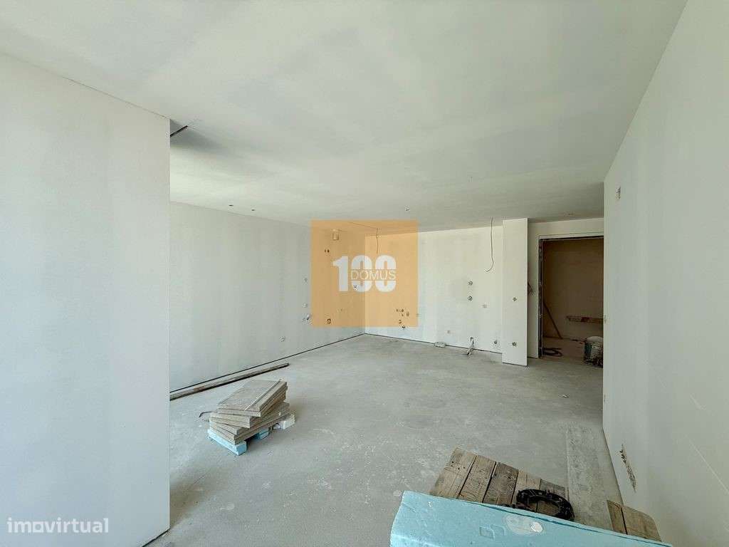 T2 com varanda - Capelo Residences-14