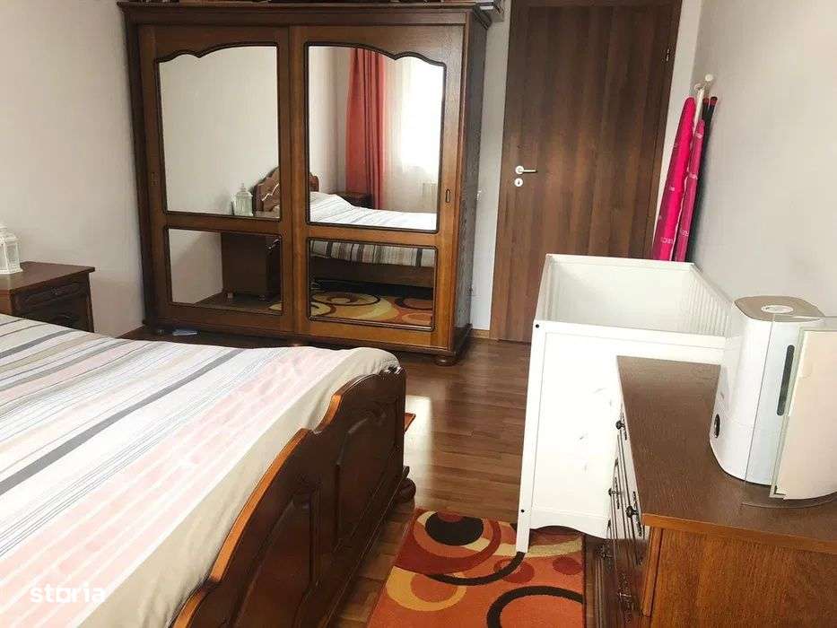 Apartament cu 3 camere, decomandat, 68 mp, parcare, zona Tineretului - Imagine principală: 5/8