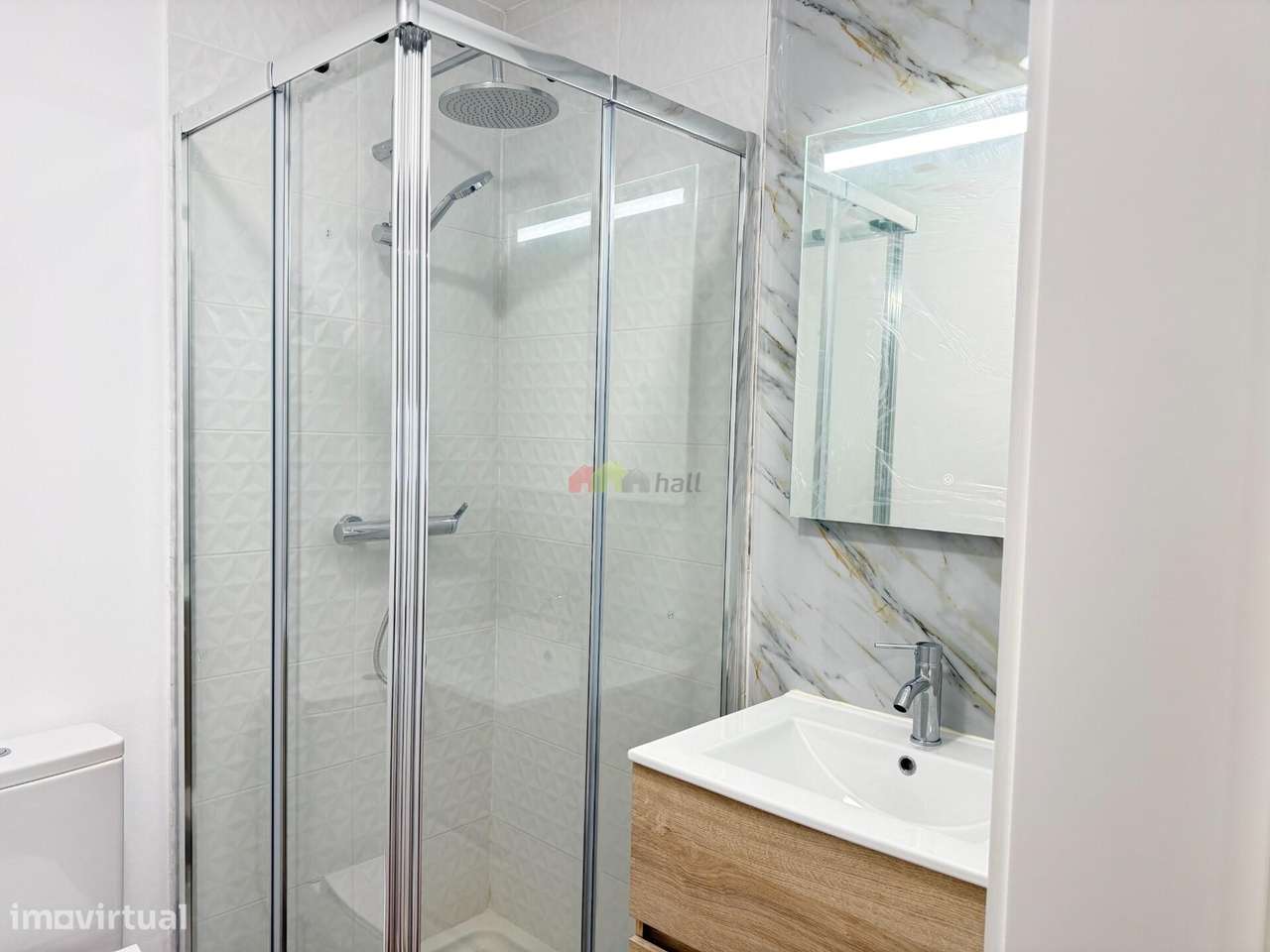 Apartamento T3 Totalmente Remodelado c/ 2 suítes-11