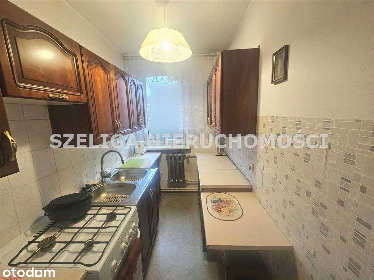 Okol Brzozowej, C.O. Miejskie, Balkon-0