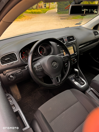 Volkswagen Golf 1.6 TDI DPF BlueMotion Technology DSG Comfortline - 5