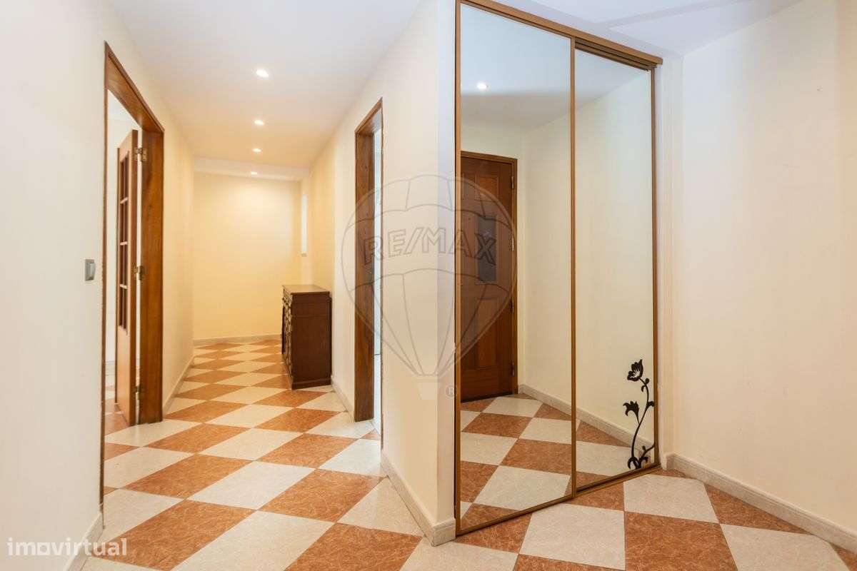 Apartamento T2 para venda - Grande imagem: 2/23