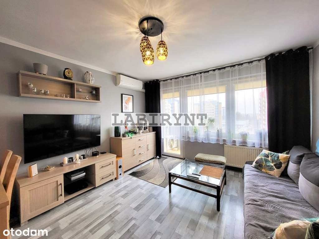 M-3 53m2, po remoncie, klimatyzacja, winda, balkon-9