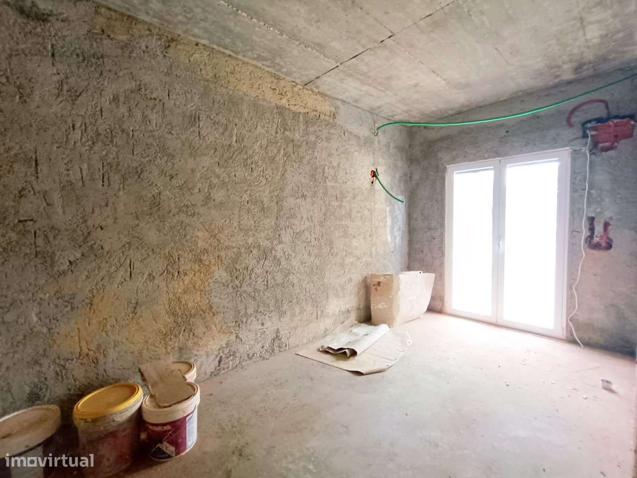 Moradia T4 C/terraço em Alfragide-12