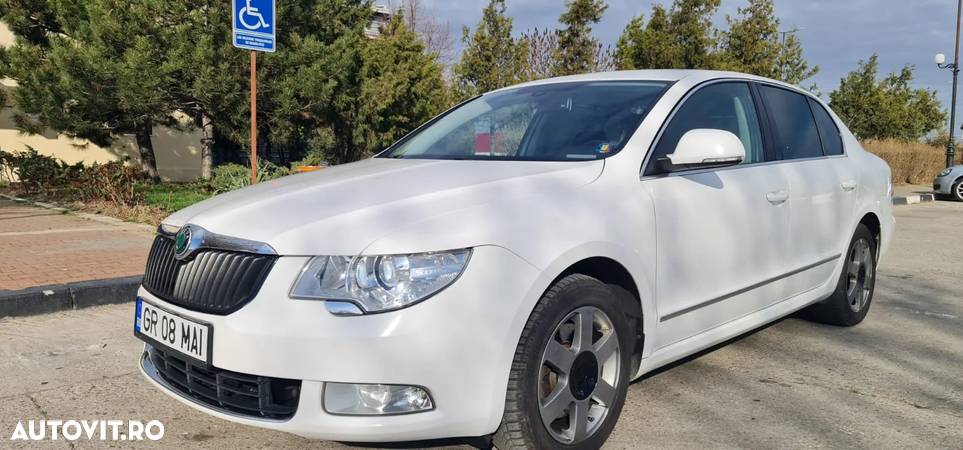 Skoda Superb - 1