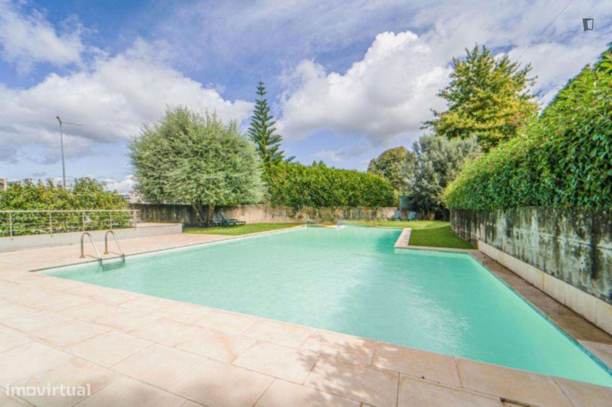 Apartamento com 3 quartos - localizado em Nogueira Fraião e Lamaçãe... - Grande imagem: 4/10