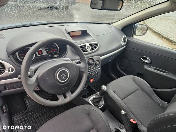 Renault Clio 1.5 dCi FAP Exception - 16