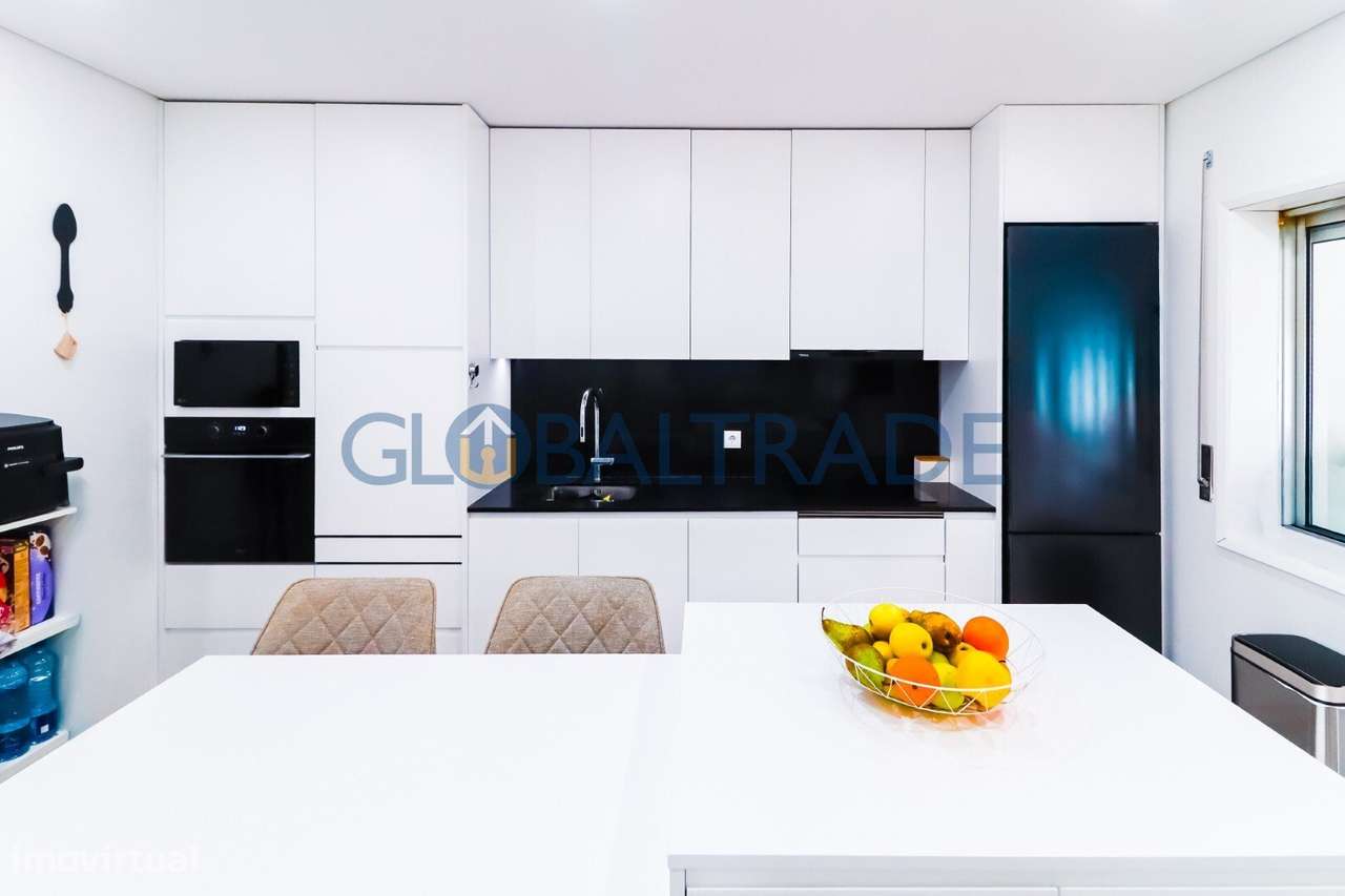 Andar Moradia T3 Renovado & Equipada – Baguim do Monte-12