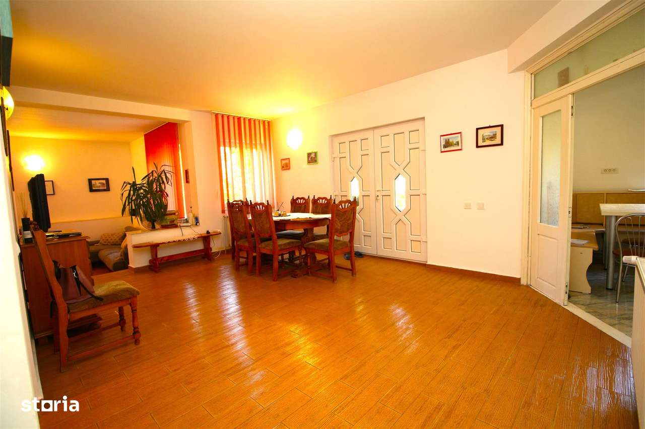 Vila exclusivista P+1E in Mamaia Nord la 500m de Plaja Alezzi-9