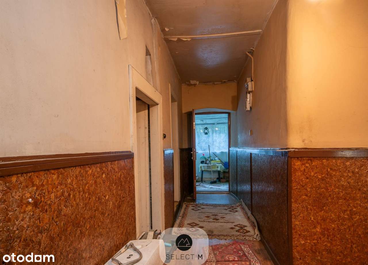 Dom do remontu w Wojcieszycach-9