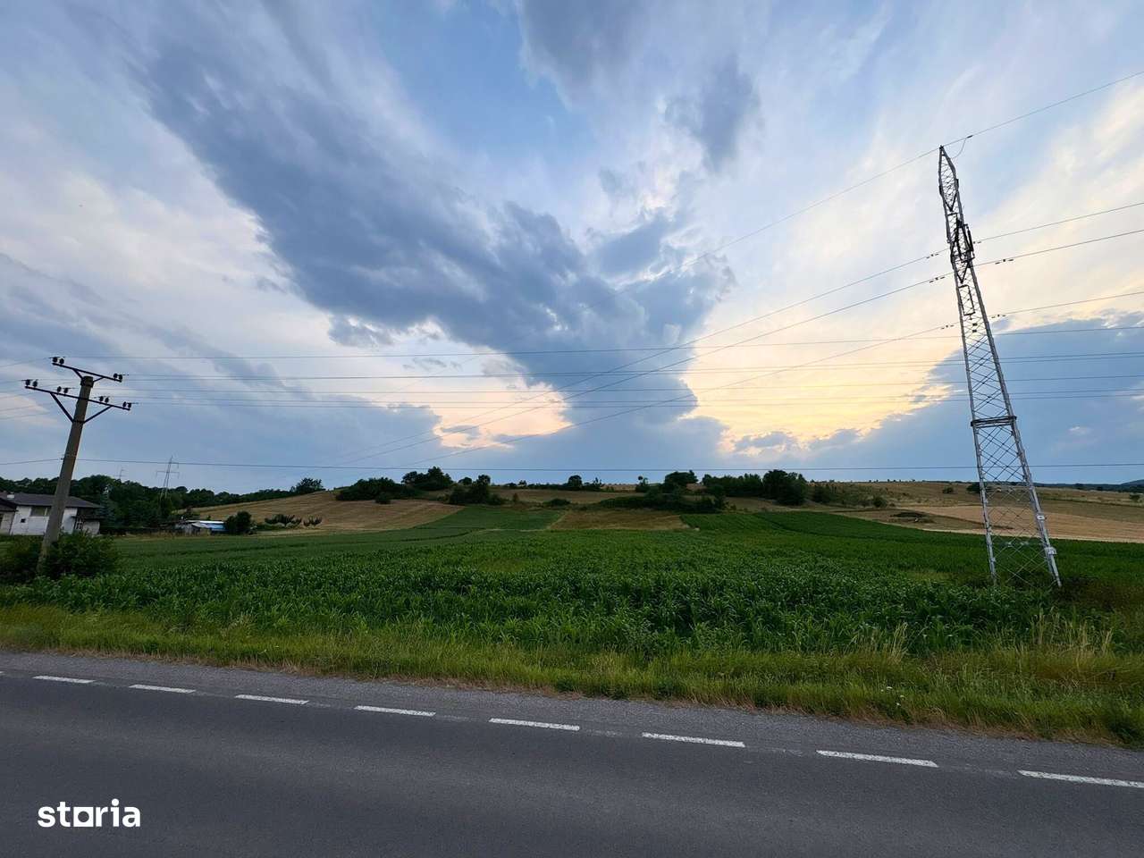 Teren intravilan industrial 7400 MP com. Ilieni , Jud. Covasna - Imagine principală: 5/5