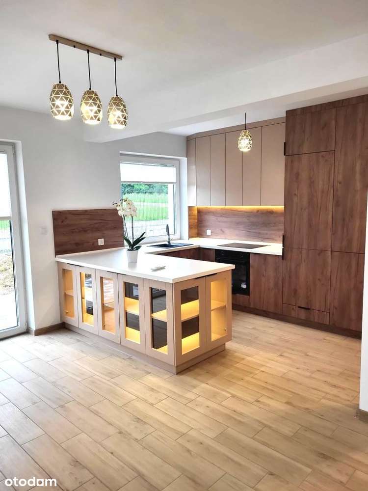 Nowy Dom Z Wykończeniem Pod Klucz-3