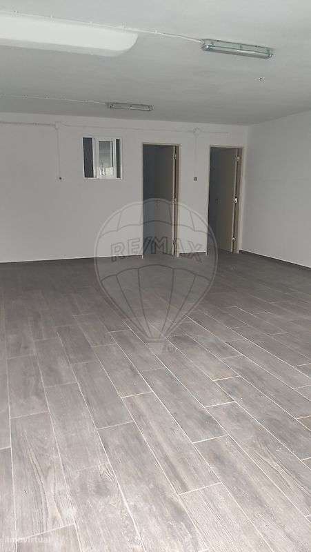 Garagem  para arrendamento - Grande imagem: 4/5