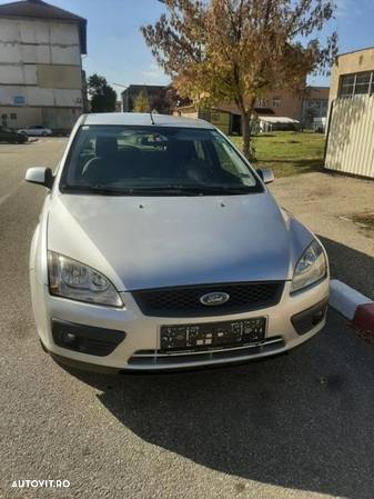 Ford Focus - 1