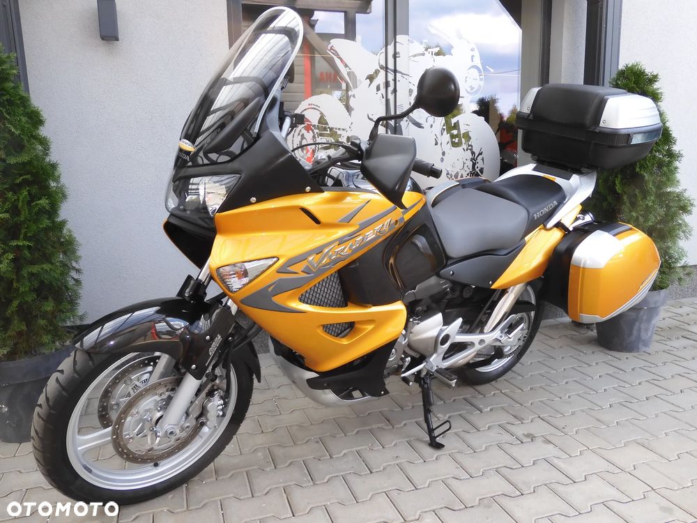 XL1000#ABS#2010#1-Ręka#zN...