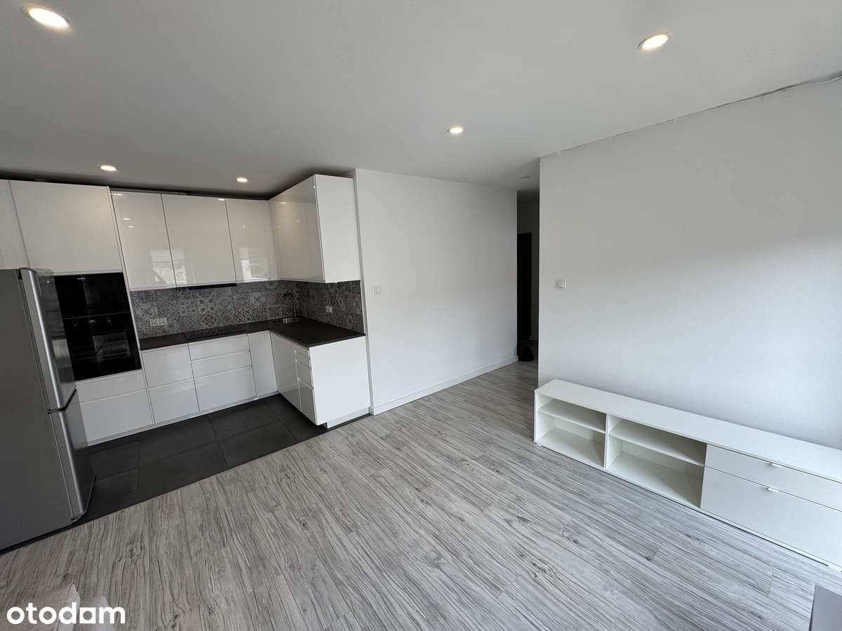 Do sprzedania mieszkanie 2pok. ul. Jedności Narodowej-2