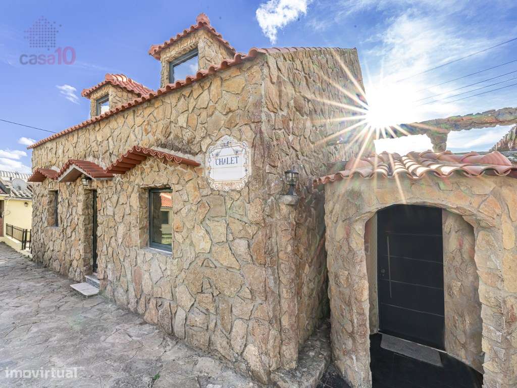 Moradia T5 renovada em Algueirão-Mem Martins, com piscina e jardim-32