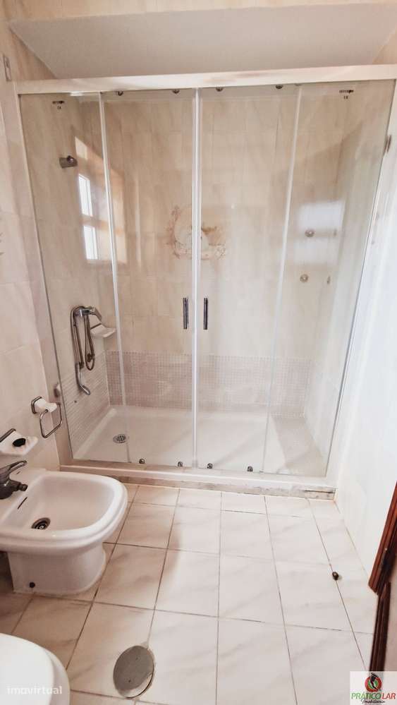 Apartamento T2 Oliveira do Bairro-8